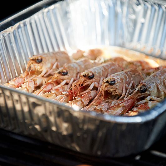 Shrimps in aluminium bowl