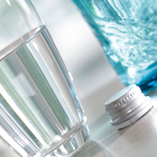 glas water bottle screw cap