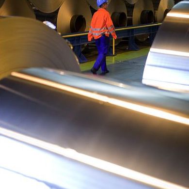 Aluminium Rolls and worker